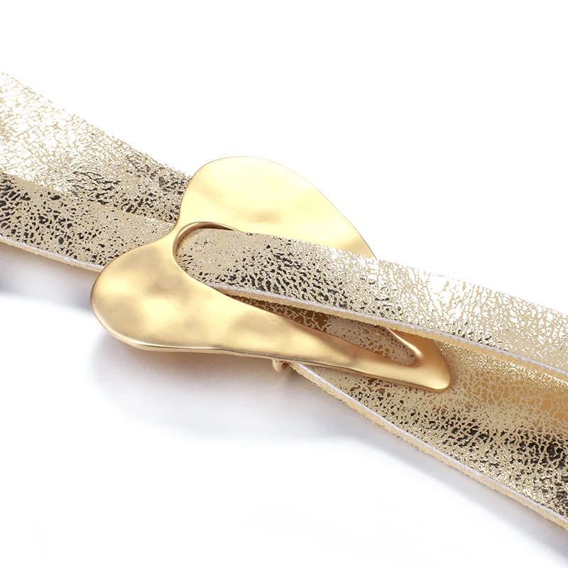 Stylish Leather Alloy Magnetic Buckle Bracelet for Women - Image 2