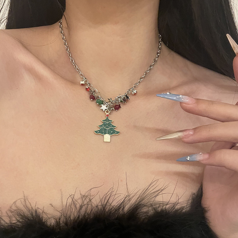 XINGX Christmas Tree Pendant Necklace for Women - Unique Design for the Holidays - Image 2
