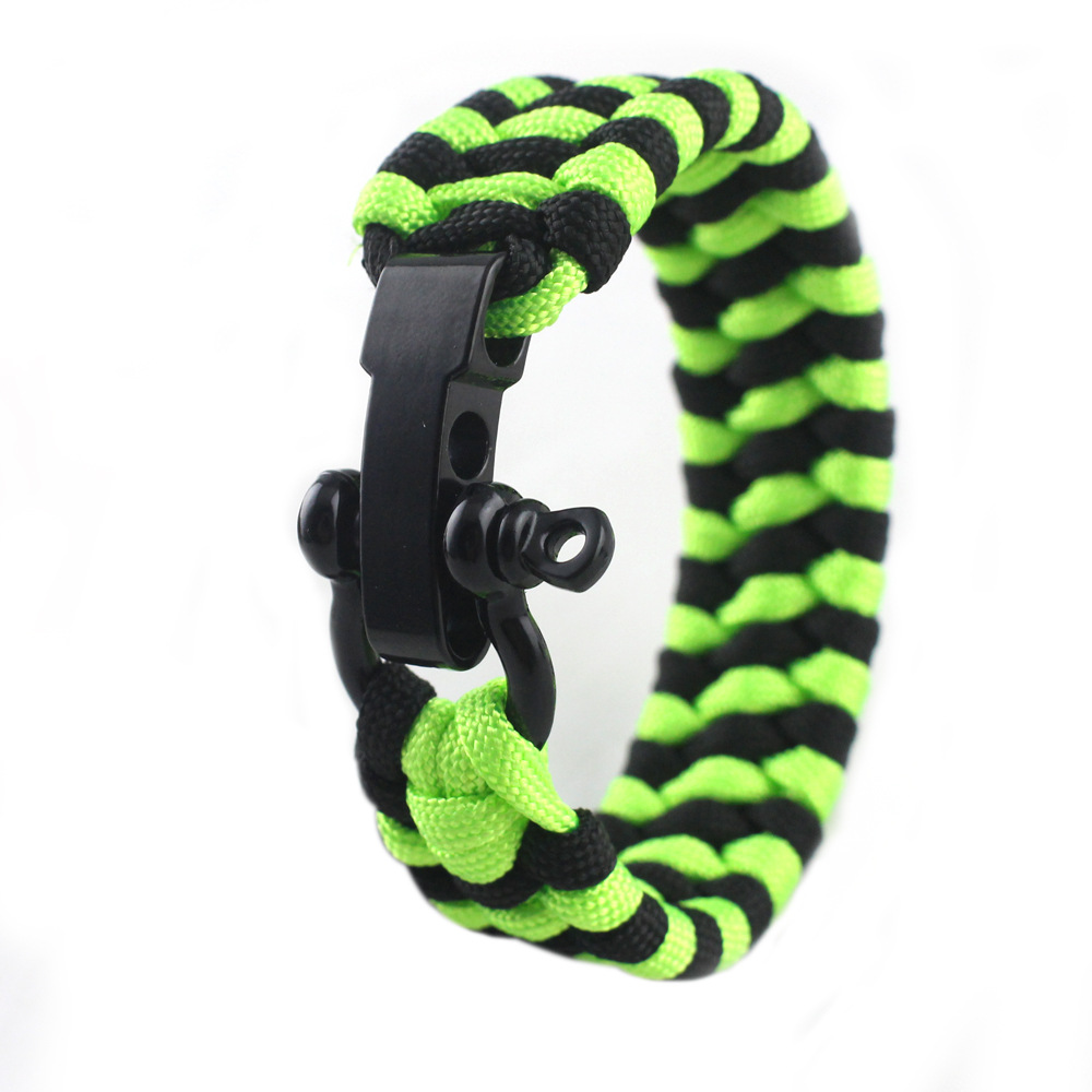 Ultimate Field Emergency Survival Bracelet for Outdoor Adventures