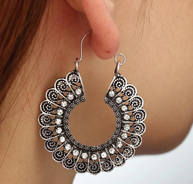 Chic Bohemian Ethnic Earrings for a Unique Style Statement - Image 2