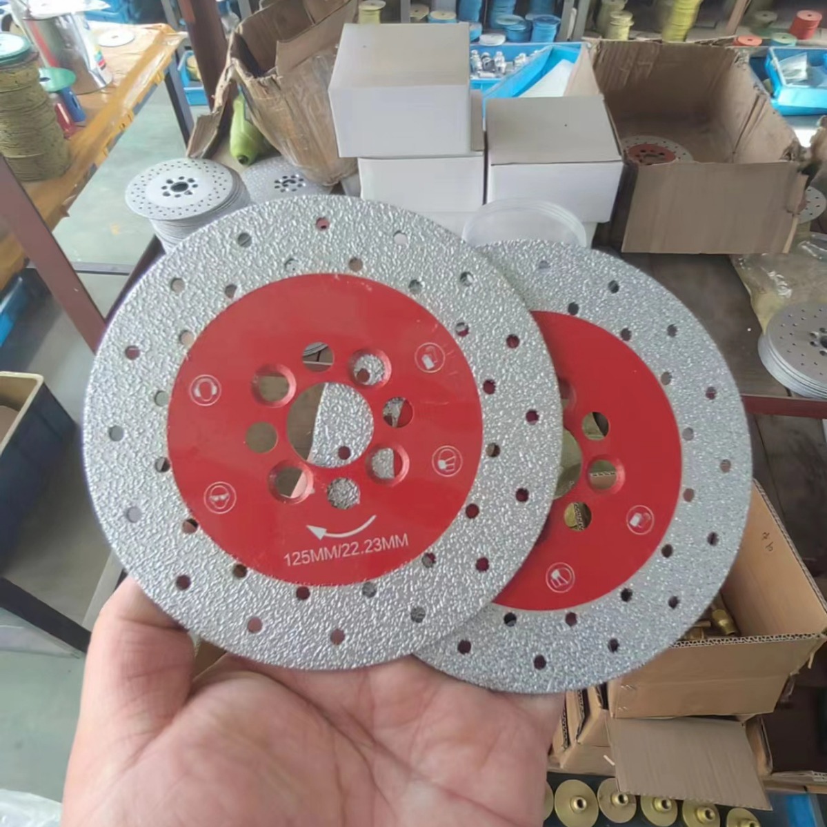 Brazed Flat Grinding Disc with M14 Flange - Premium Stone Grinding Disc - Image 3