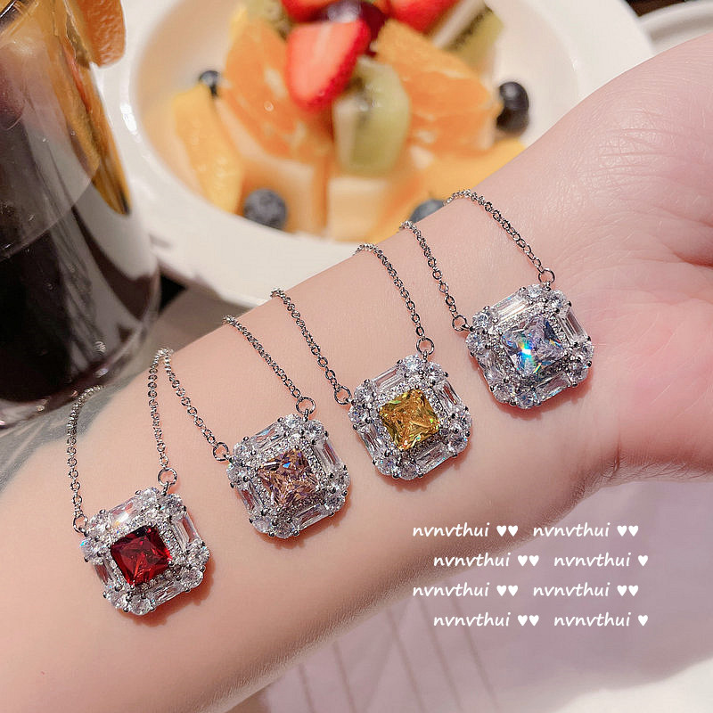 Vibrant Pomegranate Ruby Geometric Necklace - Eye-Catching Jewelry Piece - Image 2