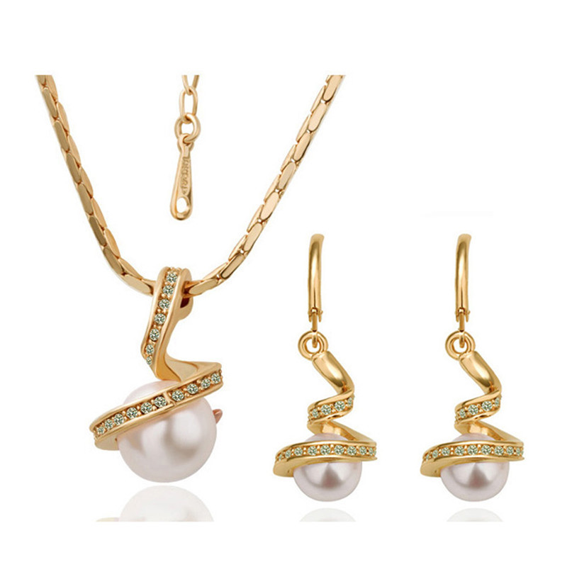 Elegant Twisted Snake Pearl – Unique Design for Timeless Style - Image 9