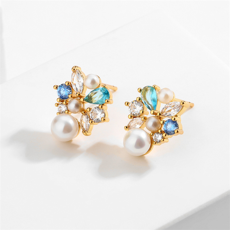 RAKOL French Square Diamond and Pearl Stud Earrings for Elegant Style - Image 2