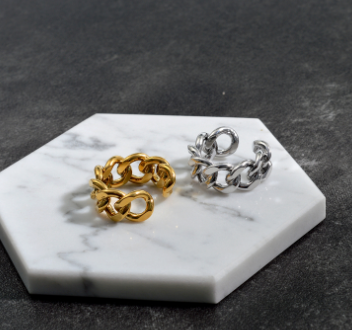 Unique Design Fashion Ring Chain - Trendy and Stylish Accessory - Image 4