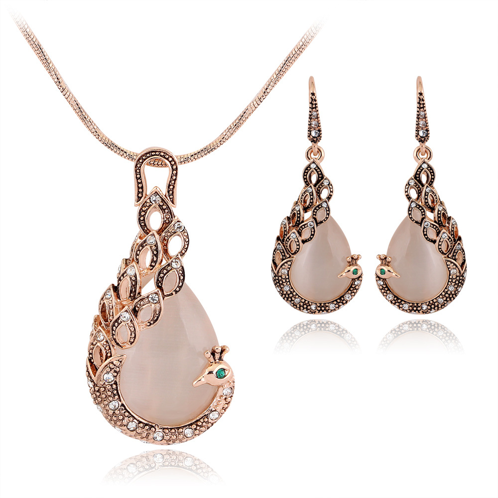 Elegant Peacock Jewelry Set - Stunning Accessories for Every Occasion - Image 5
