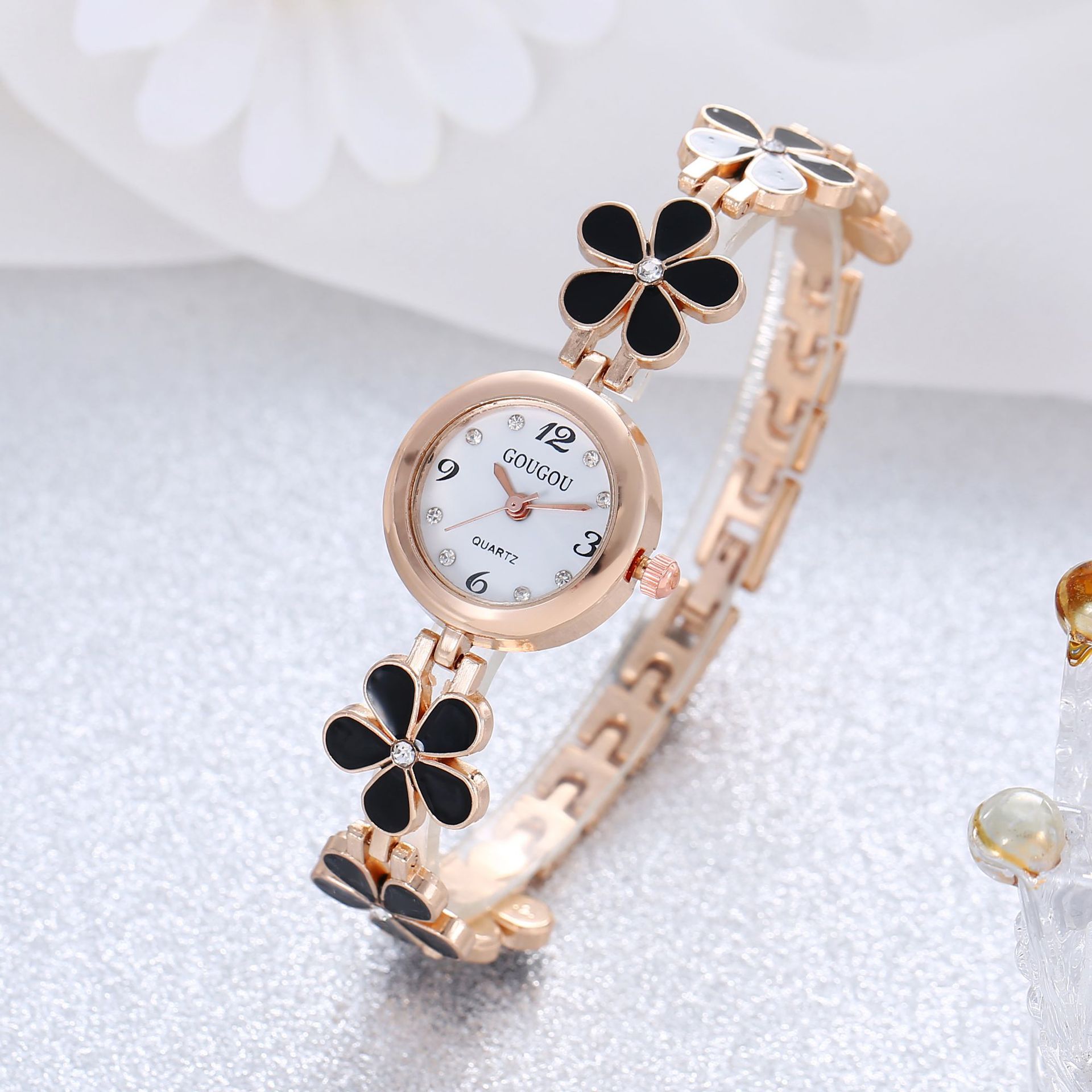 Elegant Ladies Petal Patterned Quartz Watch and Bracelet Set for Timeless Style - Image 16