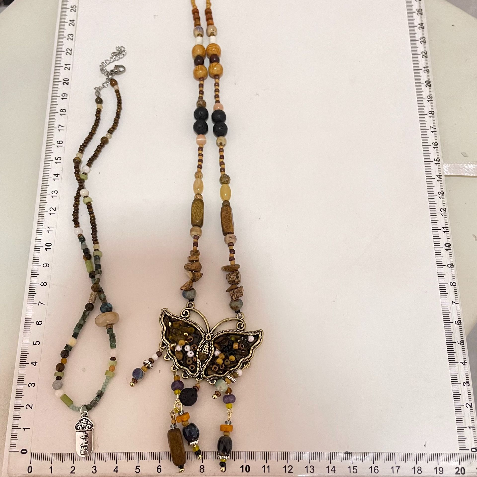 Elegant Butterfly Tassel Natural Stone Necklace for Women - Stylish Accessory - Image 9