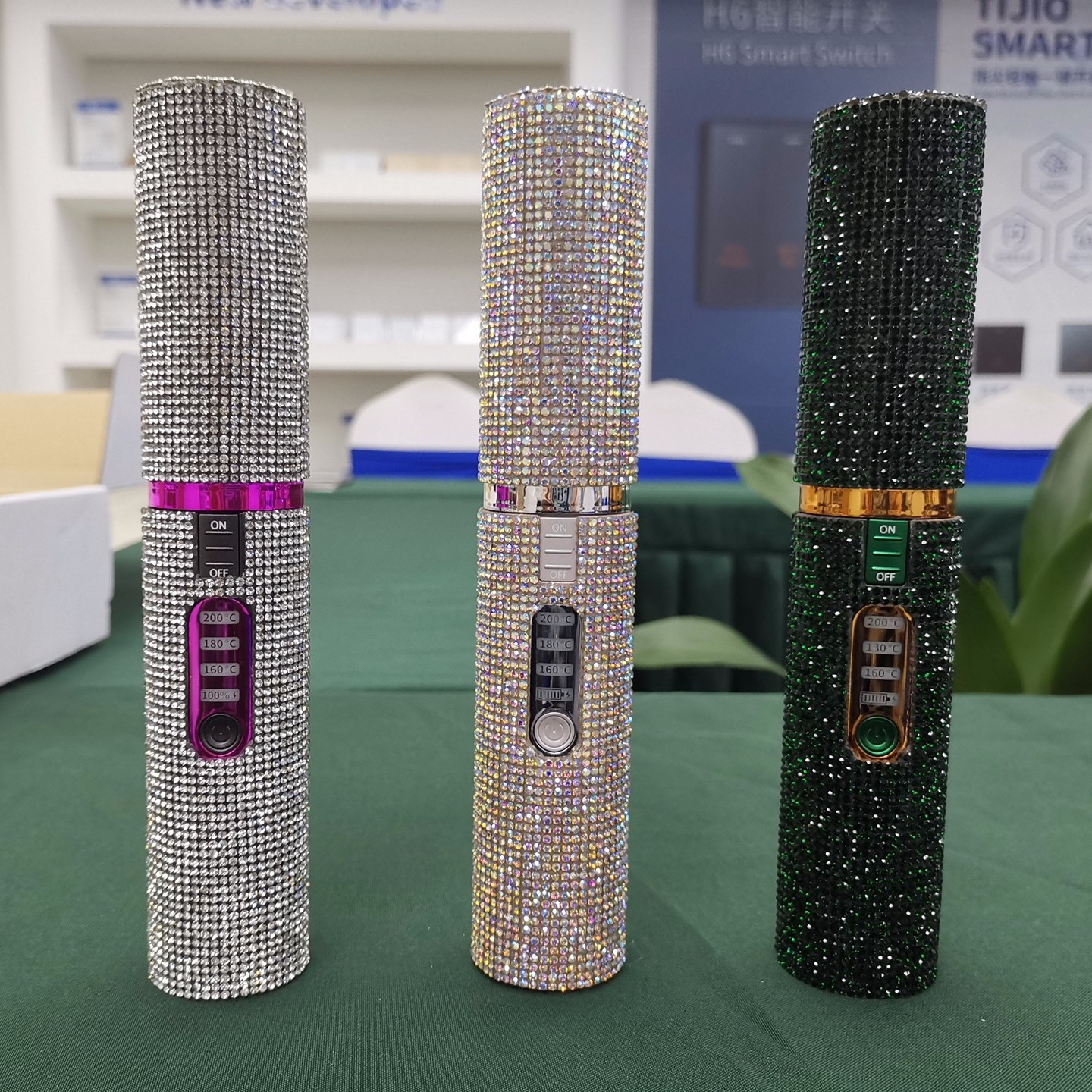 2-in-1 Electric USB Hair Straightening Brush & Curler - Multifunctional Styler Comb