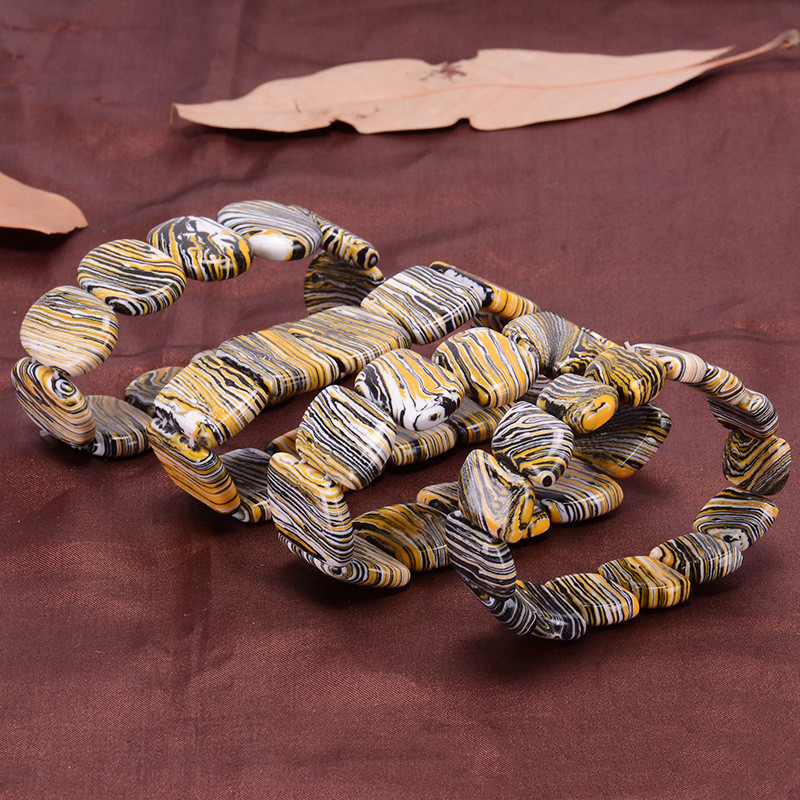 Stunning Original Malachite Bracelet with Golden Zebra Pattern Design - Image 2