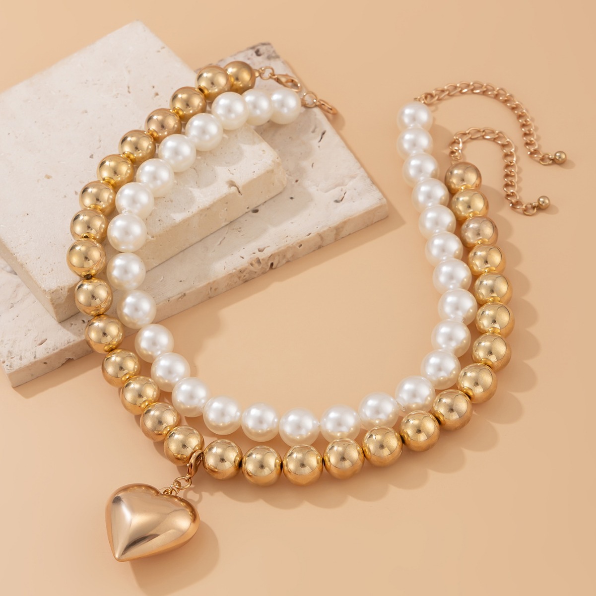 Elegant Pearl Heart Clavicle Chain - Beaded Heart-Shaped Ornament - Image 5
