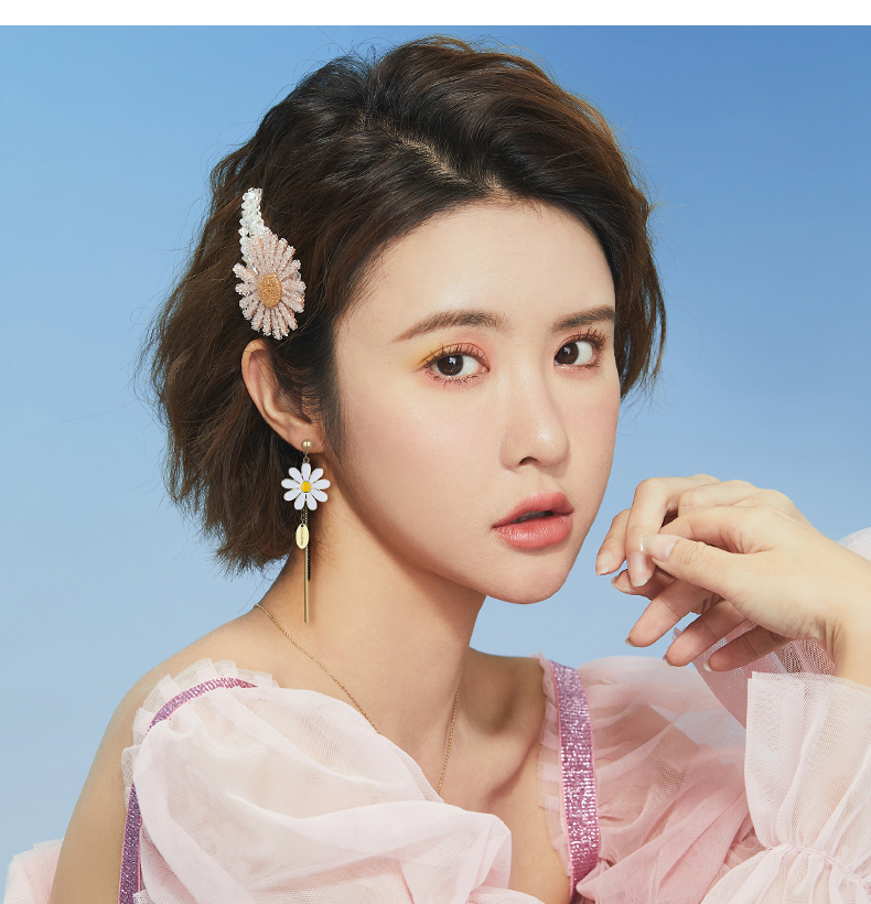 Stylish Long Tassel Asymmetric Flower Earrings for Elegant Looks - Image 14