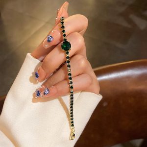 Elegant Heart Bracelet - Fashion Jewelry Zircon Geometric Square Design | South Korea Light Luxury Trend for Internet Celebrities