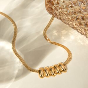 18K Gold Stainless Steel Shiny Small Waist Oval Necklace for Elegant Style