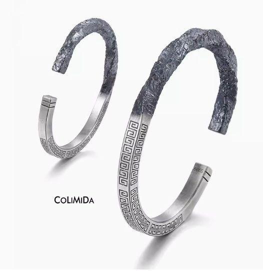 Men's 99 Foot Silver Mobius Ring Bracelet with Loop Design - Stylish & Unique - Image 4