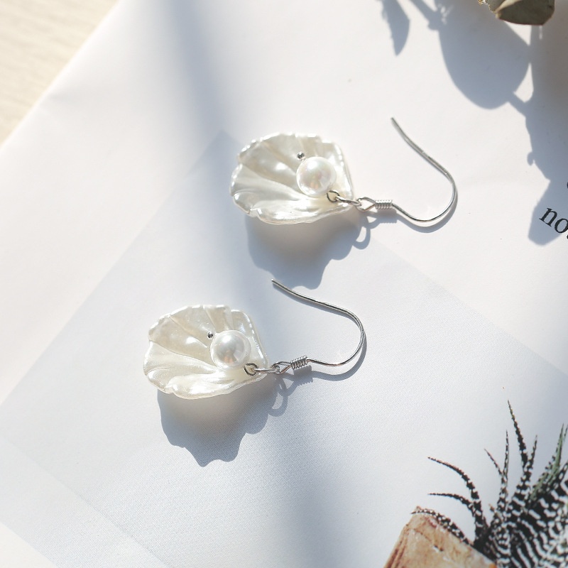 Elegant Women's Complex Shell Earrings - Stunning Ear Rings for Any Occasion - Image 10
