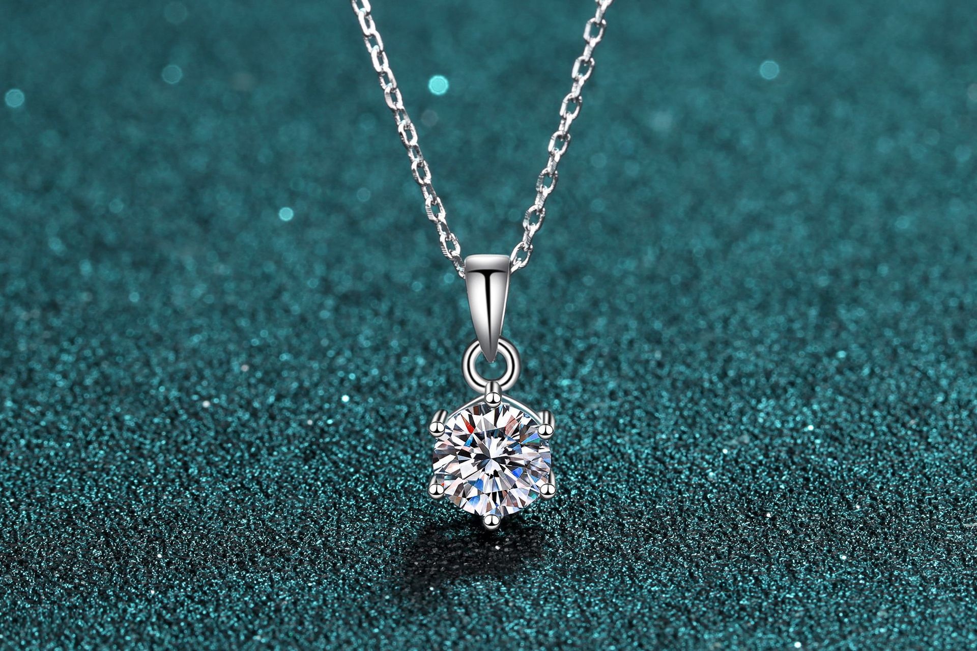 Versatile High-Quality Moissanite Six-Claw Pendant Clavicle Chain 925 Silver Necklace for Women - Image 5