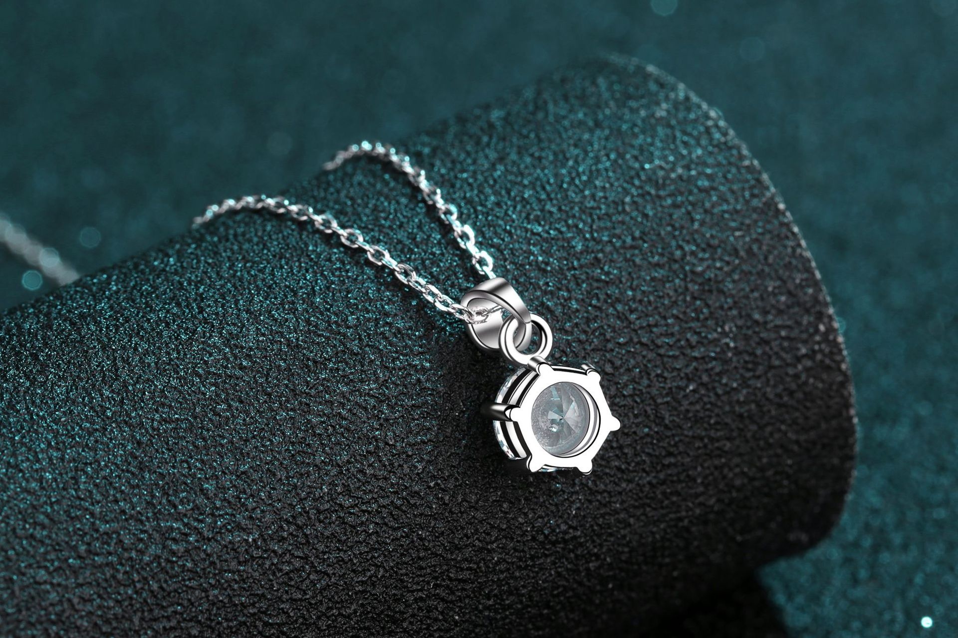 Versatile High-Quality Moissanite Six-Claw Pendant Clavicle Chain 925 Silver Necklace for Women - Image 13