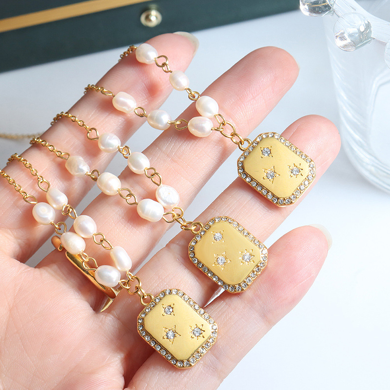 Elegant Square Inlaid Diamond Reversible Pendant with Freshwater Pearl Necklace