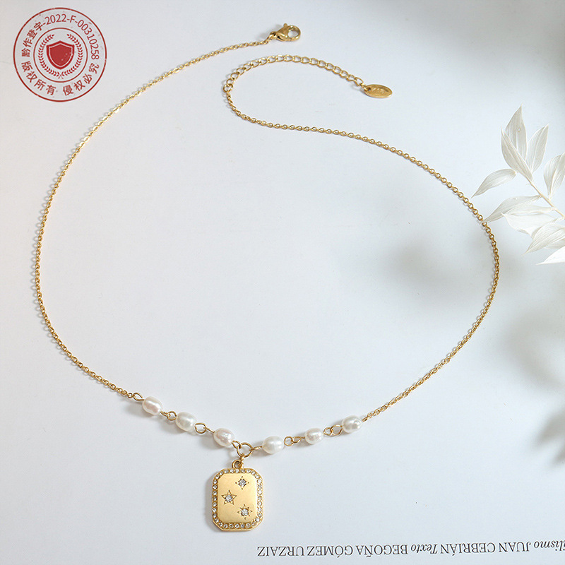 Elegant Square Inlaid Diamond Reversible Pendant with Freshwater Pearl Necklace - Image 3