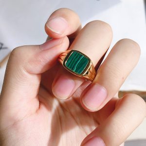 European & American Retro Style Natural Green Peacock Stone Ring