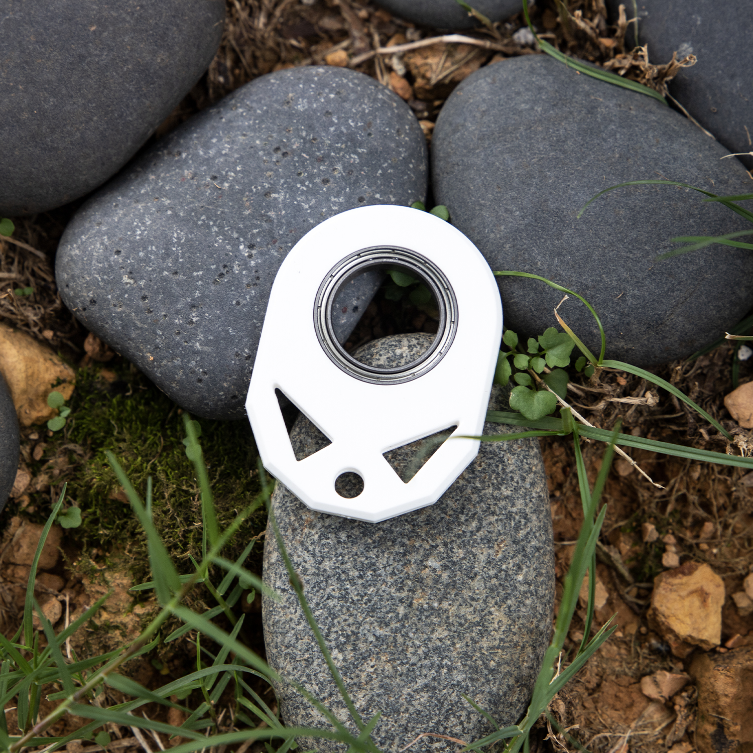 Creative Fidget Spinner Keychain - Hand Spinner Anti-Anxiety Toy & Stress Reliever with Bottle Opener for Kids - Image 9