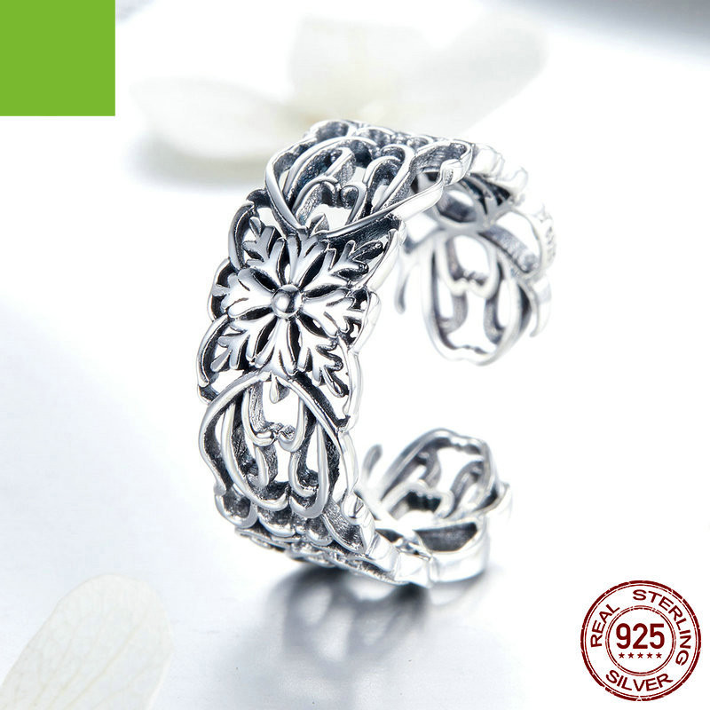Elegant Vintage Flower Ring in 925 Sterling Silver - Timeless Jewelry