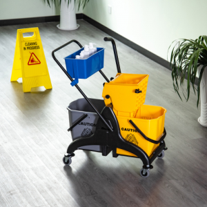 HOMECOM 6.9 Gallon Mop Bucket Cart with Swivel Arm, Smooth Wheels, and Mop Handle Bracket - Easy to Use!