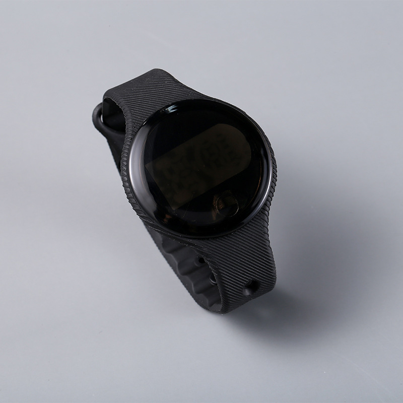 Stylish Children's Round Touch Watch - Simple Fashion for Kids - Image 8