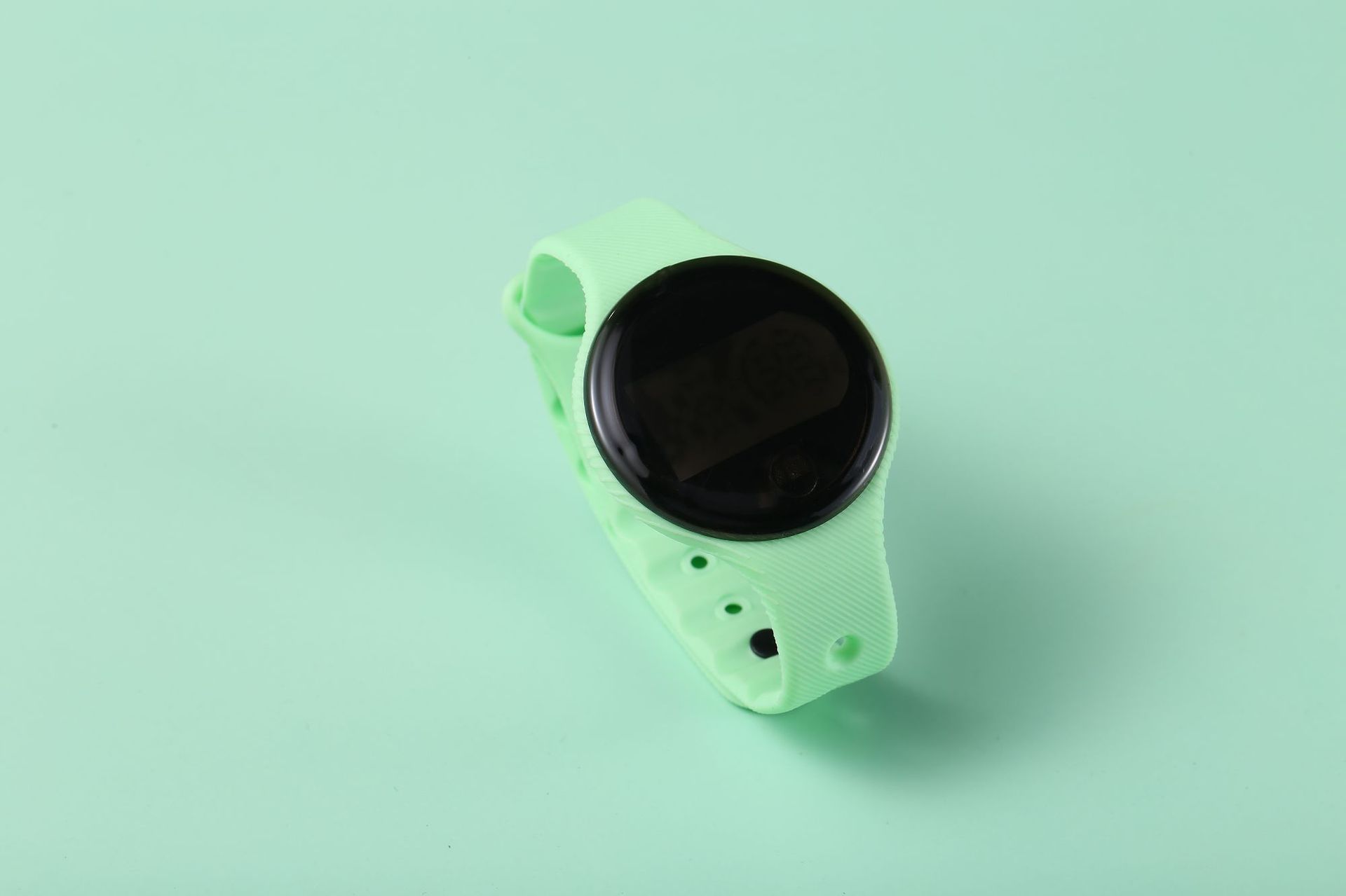 Stylish Children's Round Touch Watch - Simple Fashion for Kids - Image 10