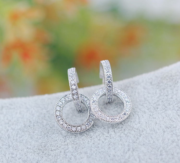 Elegant Women's Wild Silver Needle Circle Earrings with Zircon Inlay - Image 5