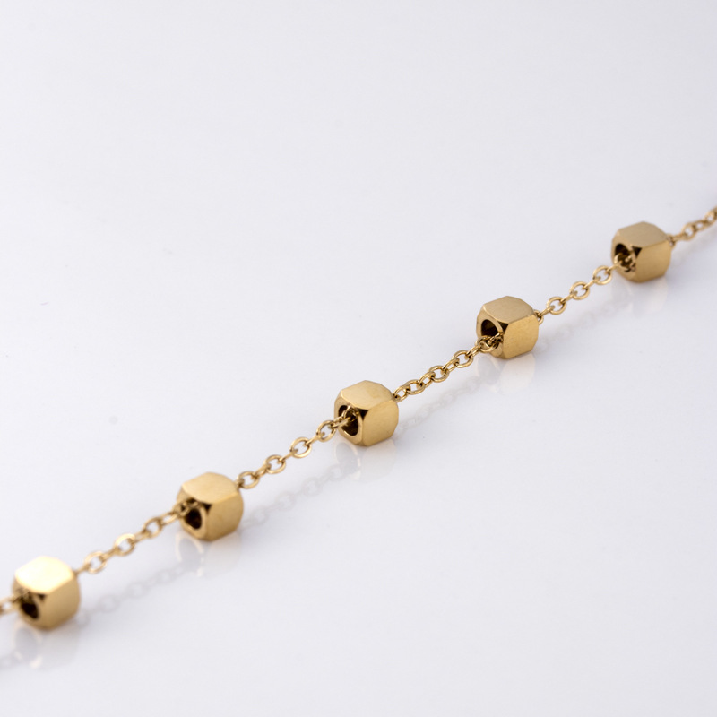 Stylish Niche Small Square Necklace in Durable Stainless Steel - Image 2