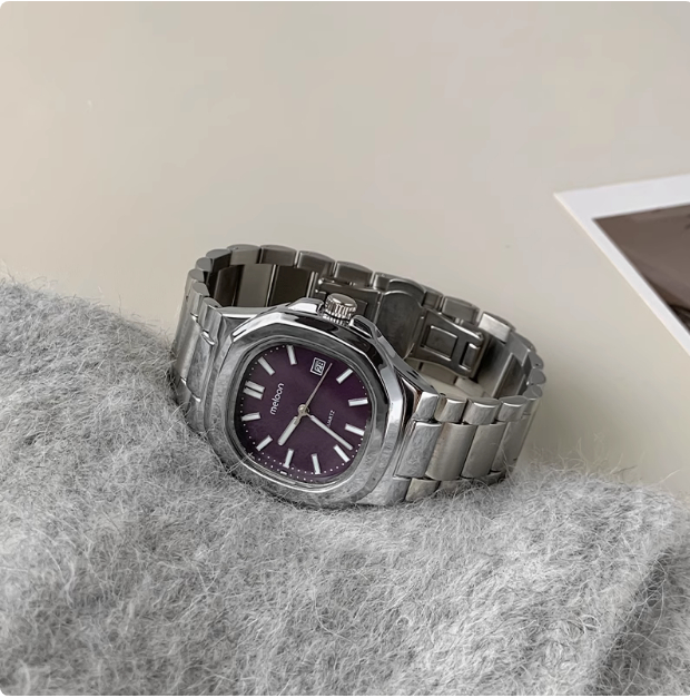 Premium Light Luxury Women's Quartz Watch for Special Interests - Image 8