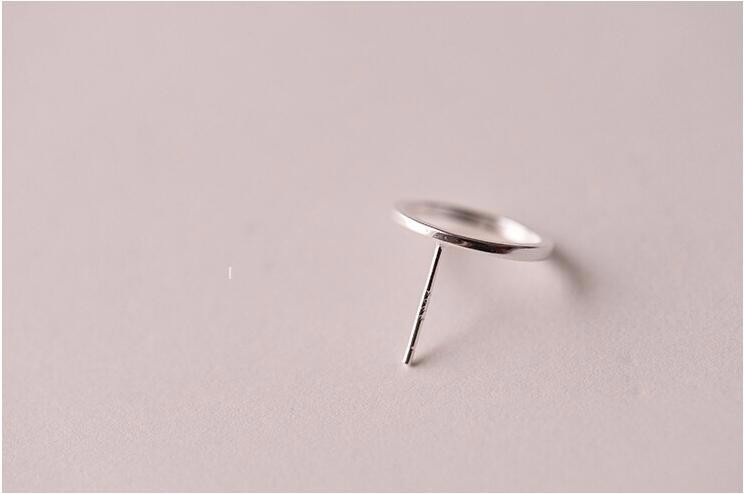 Elegant Simple Hollow S925 Sterling Silver Stud Earrings for Fashion Lovers - Image 3