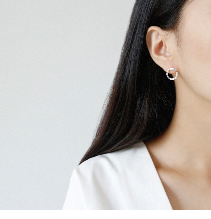 Elegant Simple Hollow S925 Sterling Silver Stud Earrings for Fashion Lovers - Image 6