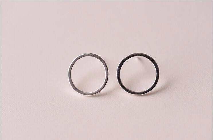 Elegant Simple Hollow S925 Sterling Silver Stud Earrings for Fashion Lovers - Image 9