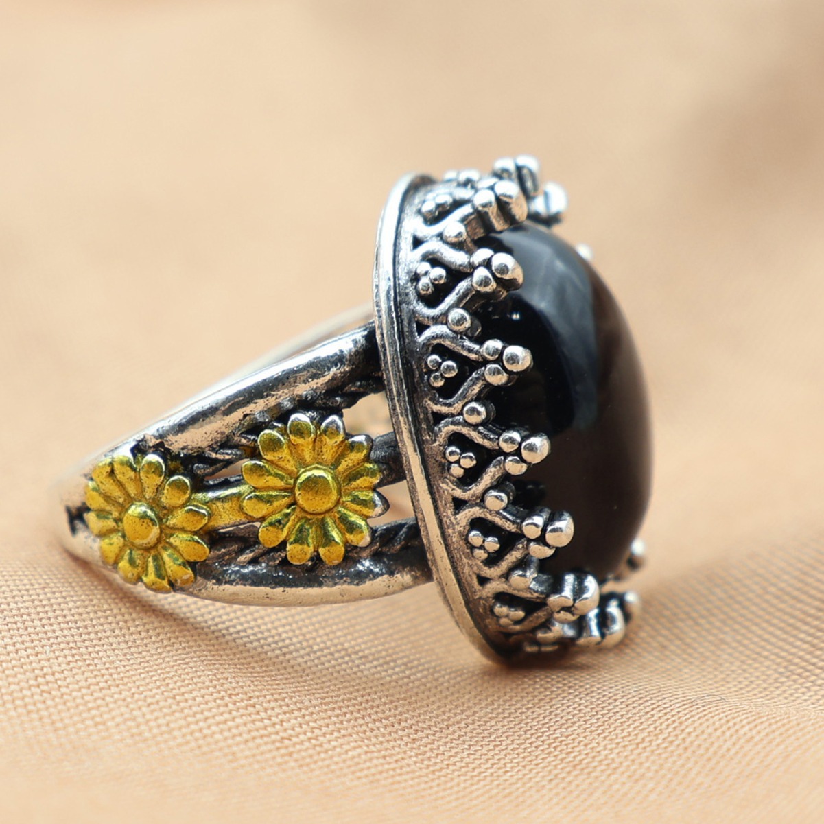 Elegant Two-tone Black Couple Ring with Simple Golden Trim Embossing - Image 3