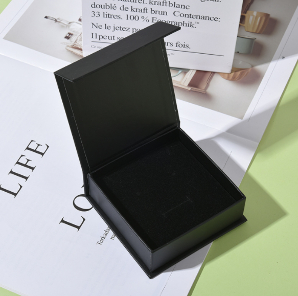 Anti Snoring Ring - Sleep Better with Acupressure Treatment & Magnetic Therapy Finger Ring for Snore Relief - Health Care Jewelry - Image 2