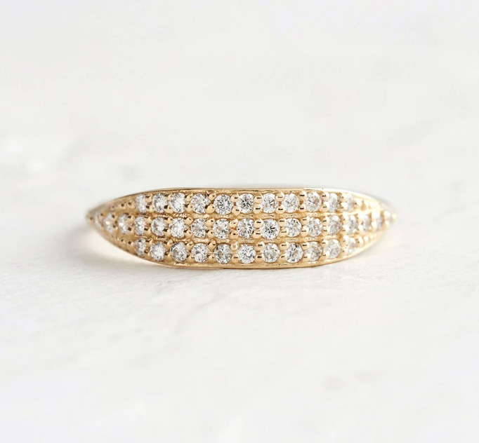 Versatile Fashion Alloy Diamond Ring – Effortlessly Chic and Elegant
