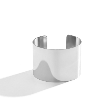 Vintage-Inspired Minority Geometric Glossy Hand Accessory Bracelet - Image 6