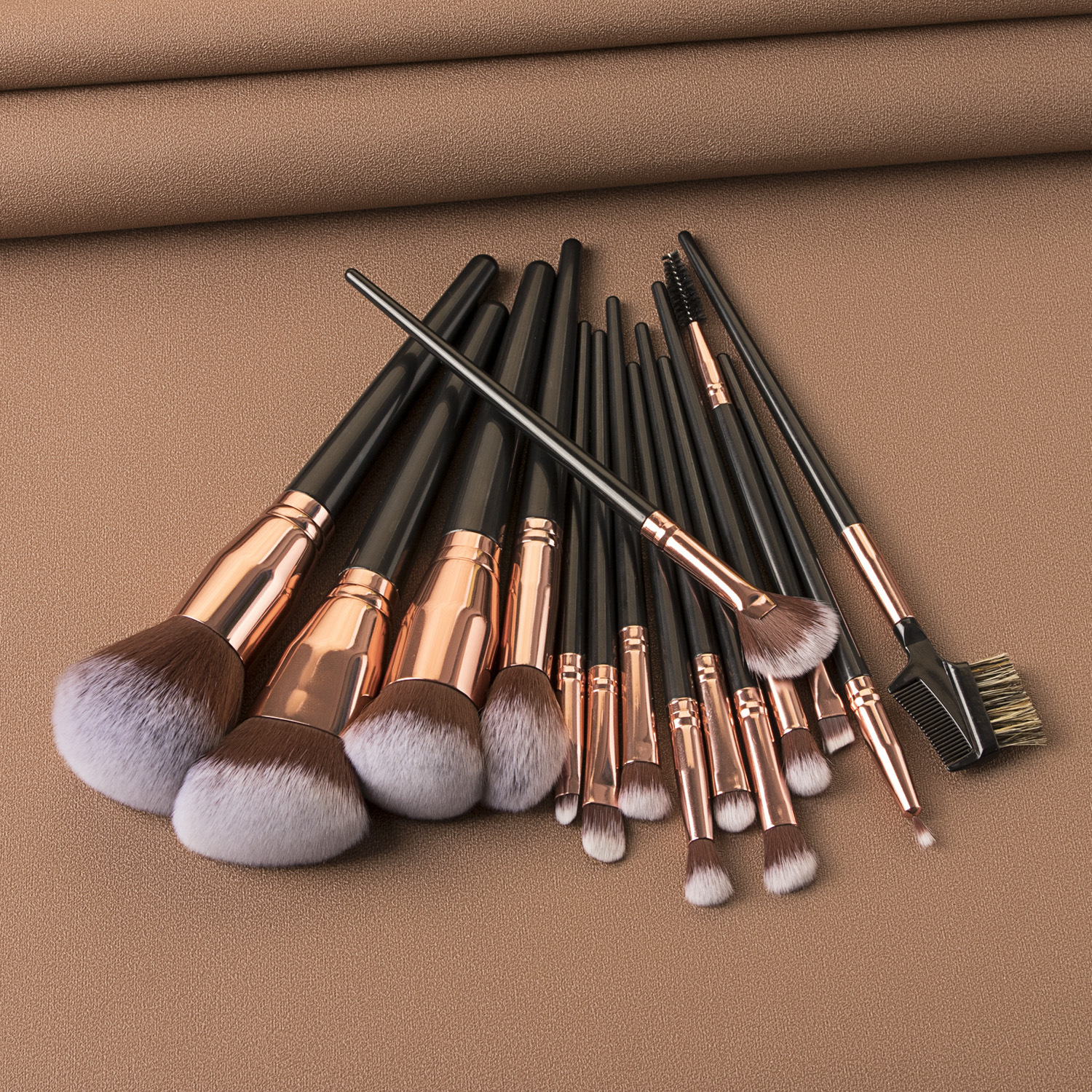 15-Piece Beauty Tools Makeup Brush Set - Eye Shadow Brushes Included - Image 3