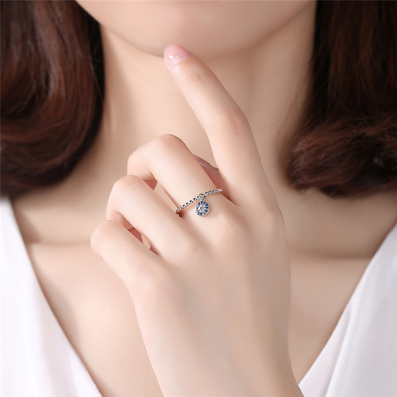 Creative Eye Ring for Women – Unique Personality Metal Jewelry - Image 3