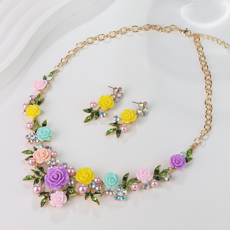 Camellia Suit 3D Floral Earrings and Necklace Set for Elegant Style