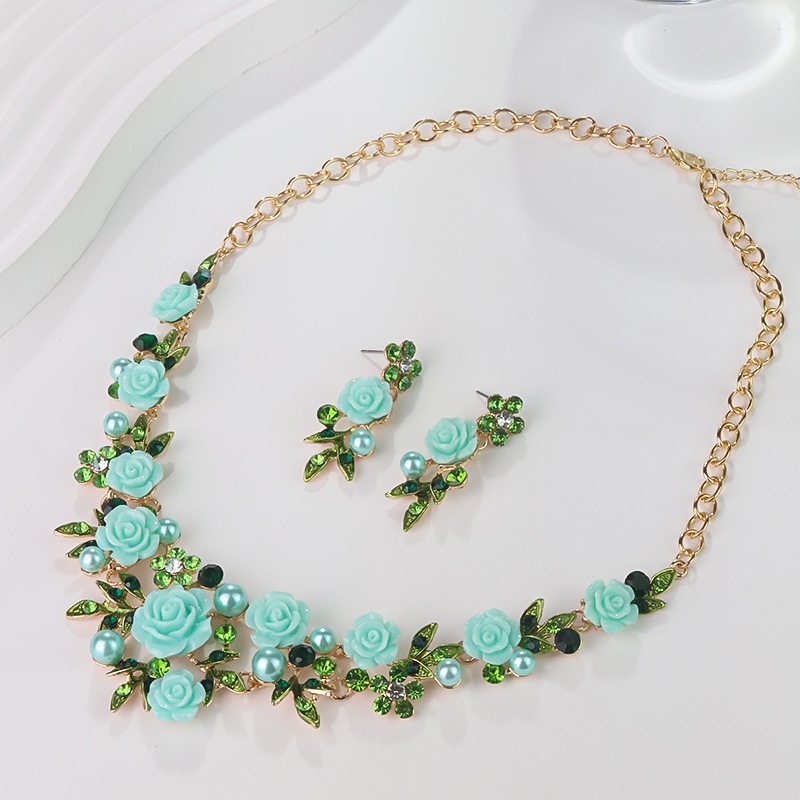 Camellia Suit 3D Floral Earrings and Necklace Set for Elegant Style - Image 2