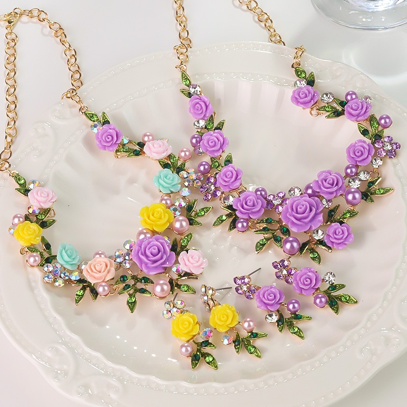 Camellia Suit 3D Floral Earrings and Necklace Set for Elegant Style - Image 5
