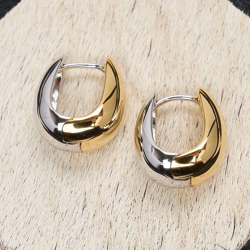 Two-Tone Patch Earrings for Women | Stylish Minimalist Design - Image 5