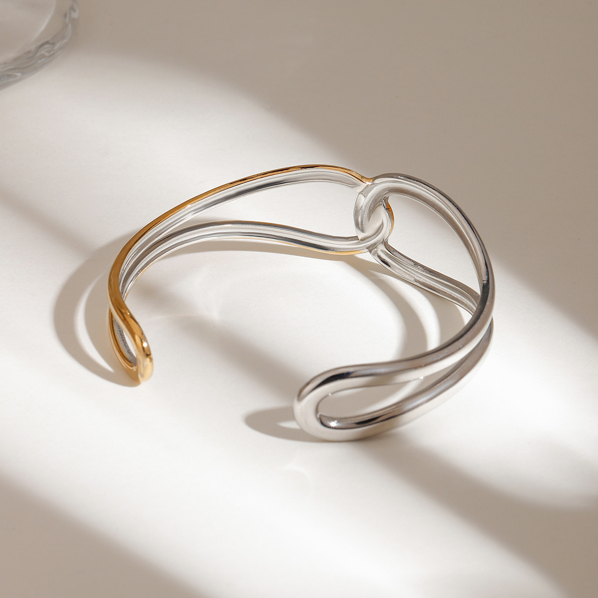 Noria Two Tone Gold Bangle - Elegant Jewelry for Stylish Looks - Image 4