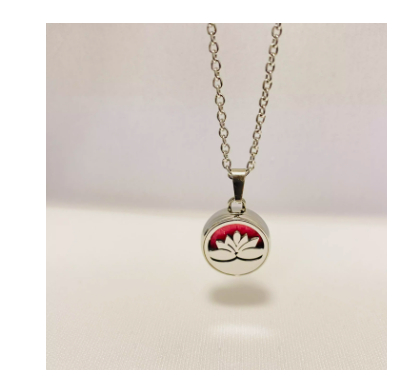 Trendy Summer Aromatherapy Essential Oil Buckle Necklace for Wellness - Image 5