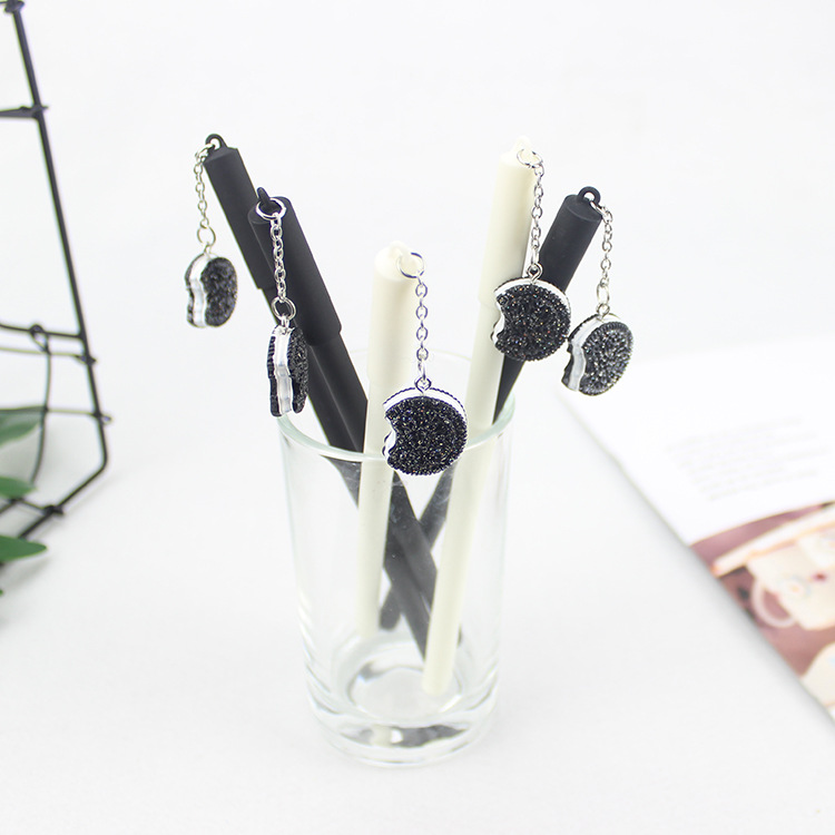 Black and White Pendant Gel Pen for Students - Boost Creativity and Style - Image 2