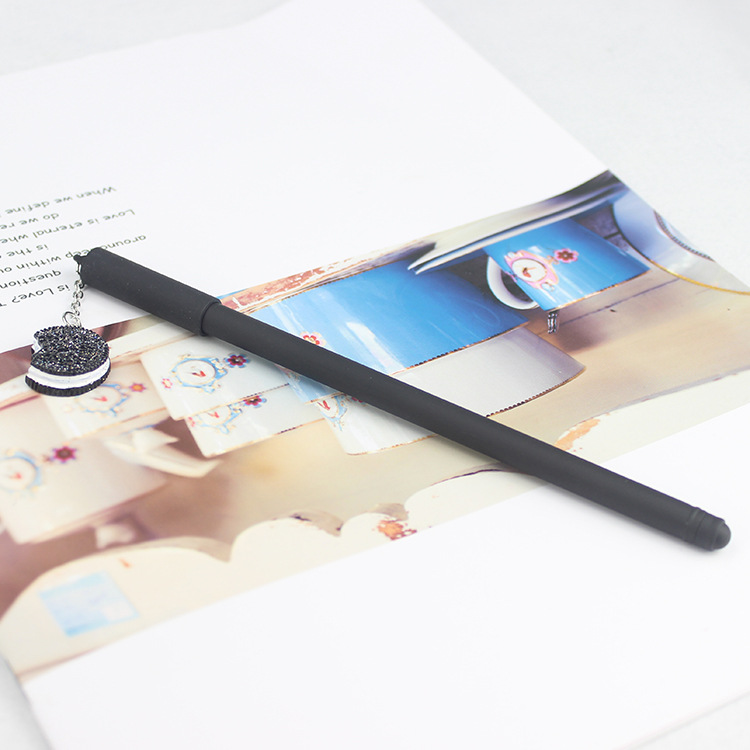 Black and White Pendant Gel Pen for Students - Boost Creativity and Style - Image 7